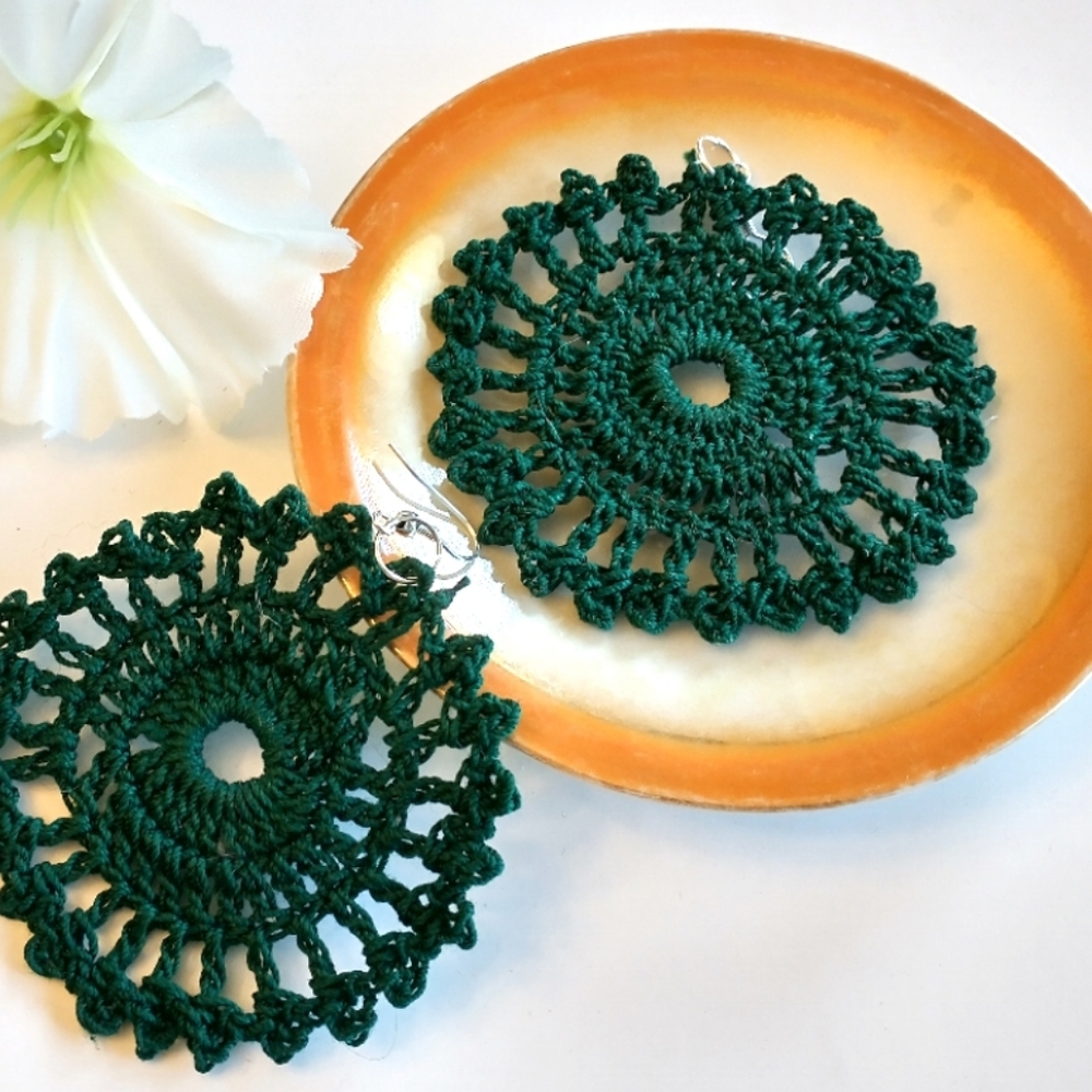 🪴Dark green lave earrings lightweight Handmade